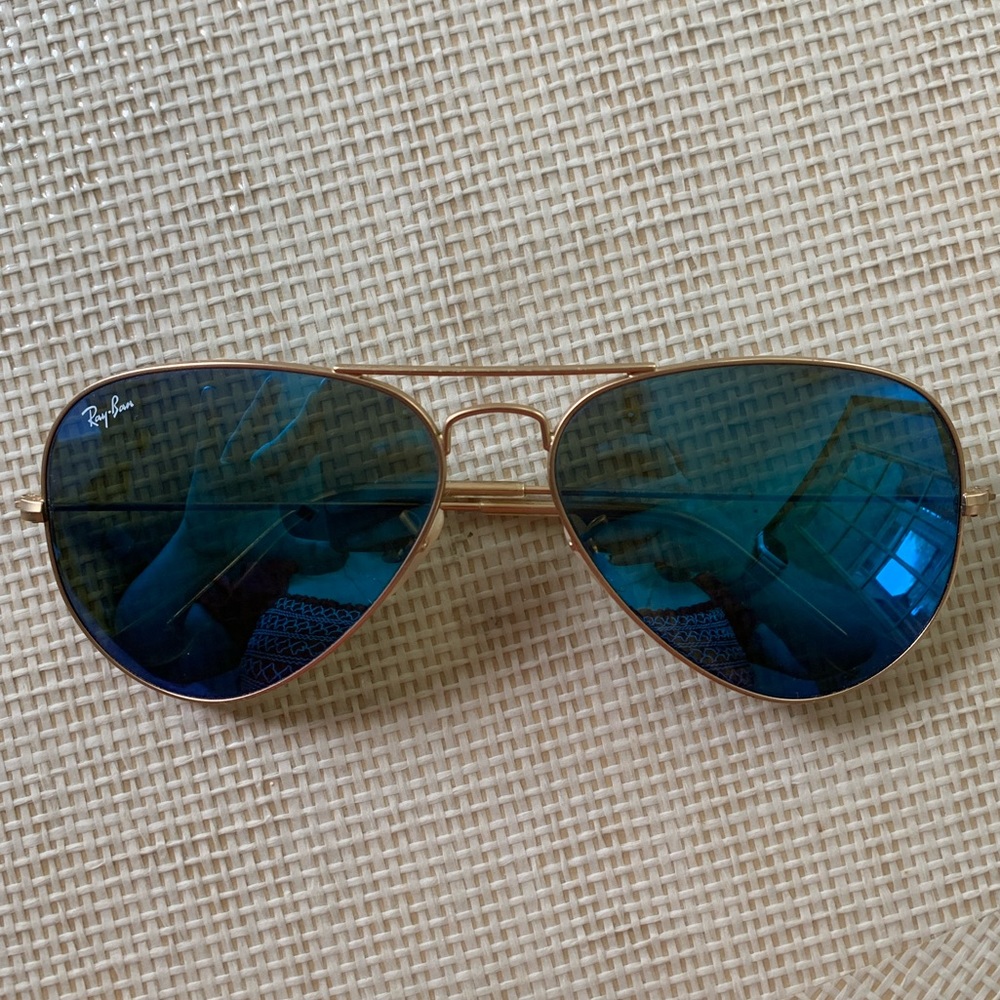 Blue Ray-Ban Aviators